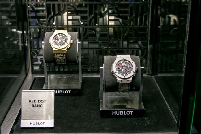 WTFSG_hublot-creates-big-bang-singapore_3