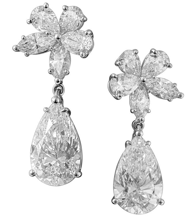 WTFSG_larry-jewelry-treasured-heirloom-collection_petal-earrings