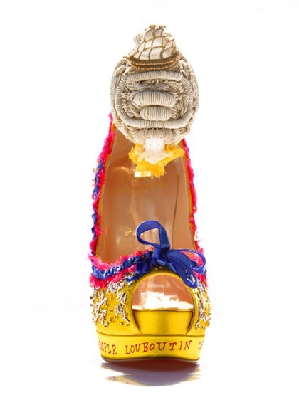 WTFSG_marie-antoinette-christian-louboutin_4