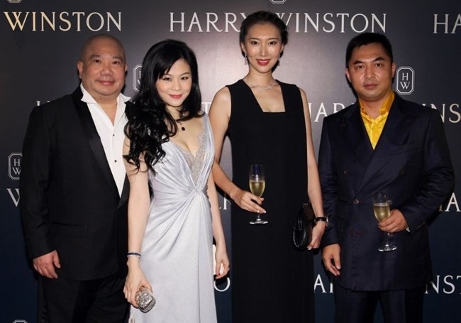 WTFSG_water-by-harry-winston-in-singapore_8