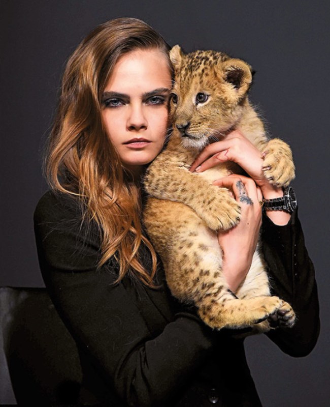 WTFSG_cara-delevingne-superstar-ambassador-tag-heuer