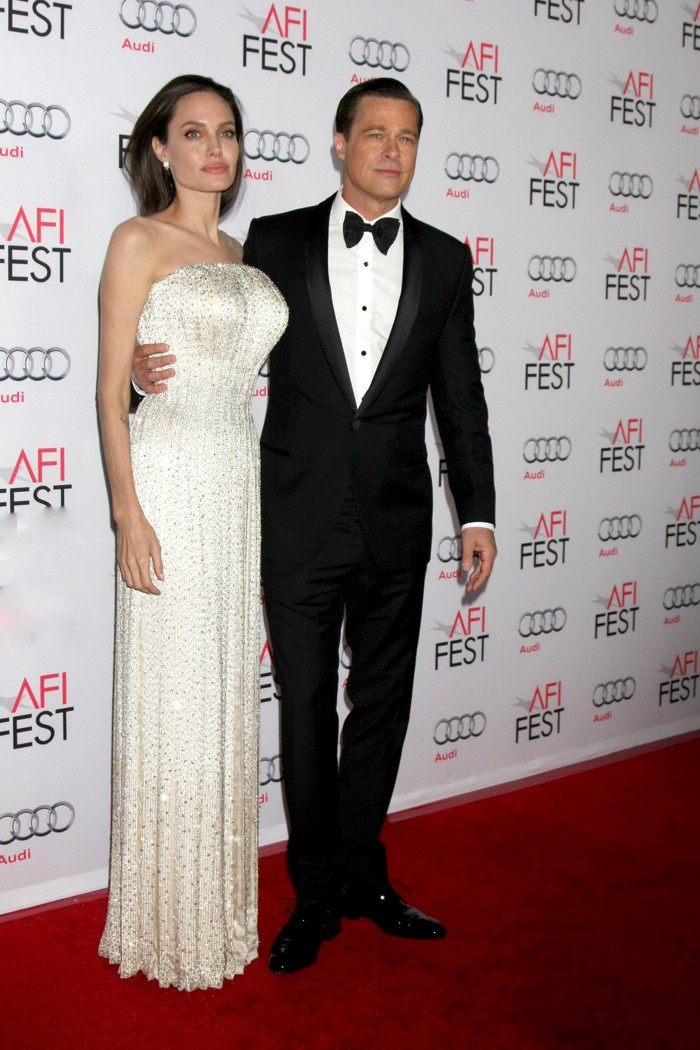 WTFSG_angelina-jolie-afi-fest-by-sea-premiere-2015_3