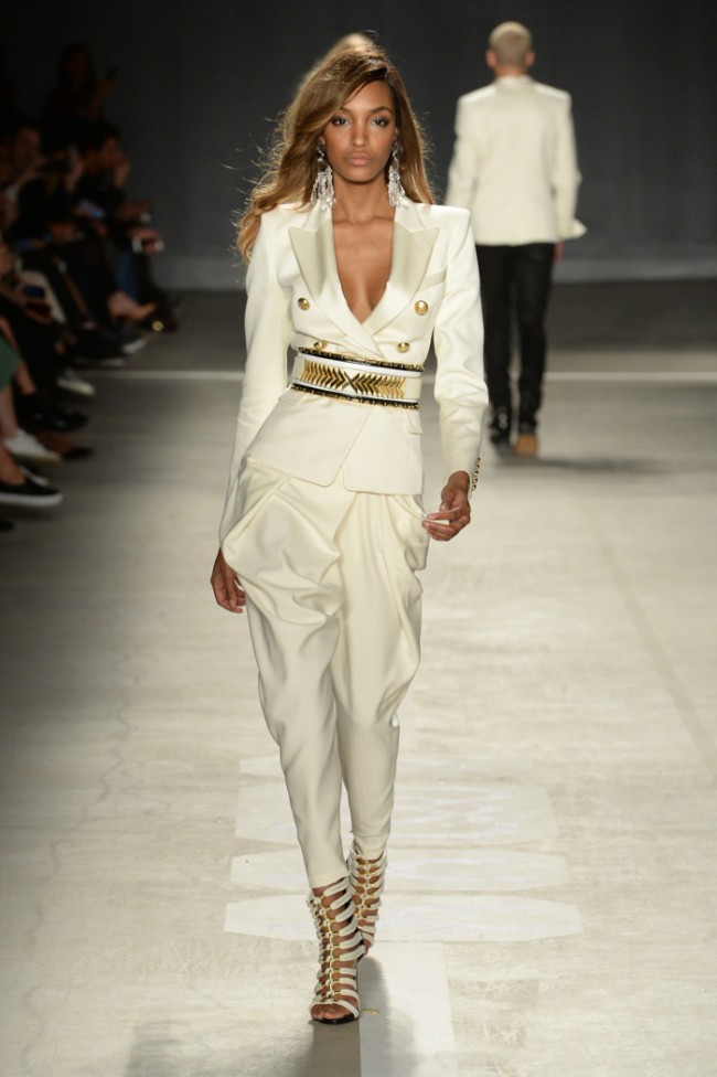 WTFSG_balmain-hm-runway-2015_21