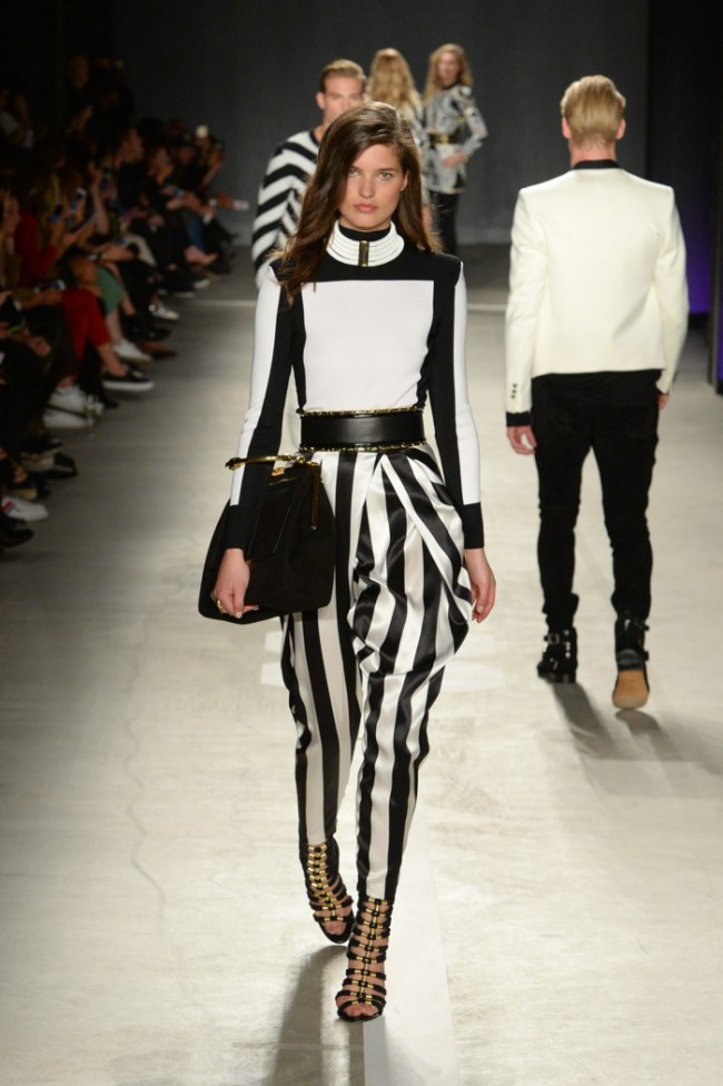 WTFSG_balmain-hm-runway-2015_22