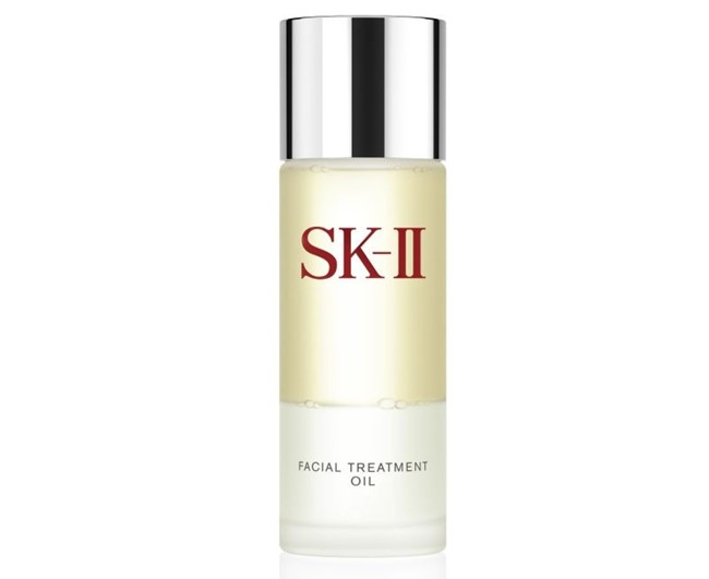 WTFSG_sk-ii-new-facial-treatment-oil_2