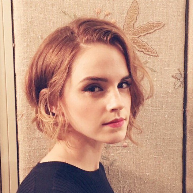 Emma Watson Has A New Short Haircut See Her Bob