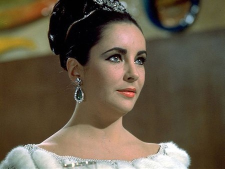 WTFSG_elizabeth-taylor-laid-to-rest-in-style_2