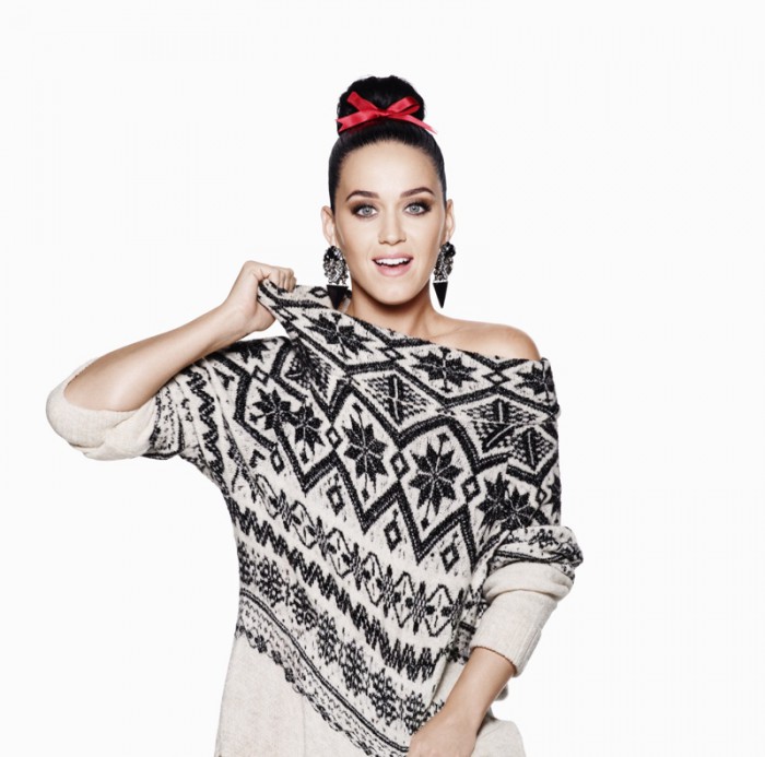 WTFSG_katy-perry-hm-christmas-2015_4