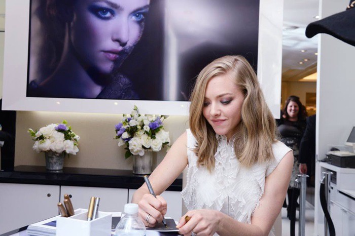 WTFSG_Amanda-Seyfried-Clea-de-Peau-Beaute-Bergdorf-Goodman-White-Lace_2