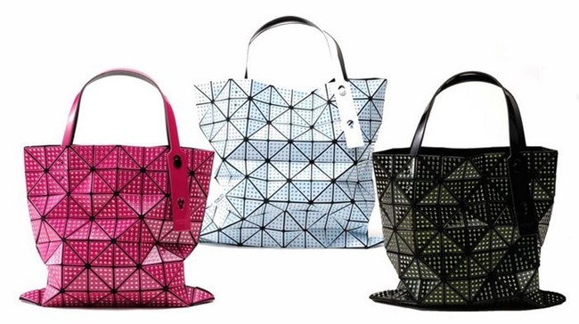 WTFSG_issey-miyake-spring-summer-2012-bao-bao_4