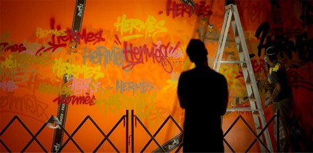 WTFSG_kongo-graffiti-made-by-hand-hermes-scotts-square_2