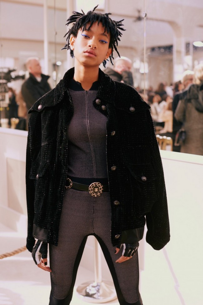 WTFSG_Willow-Smith-Chanel-Fall-2016-Show_4