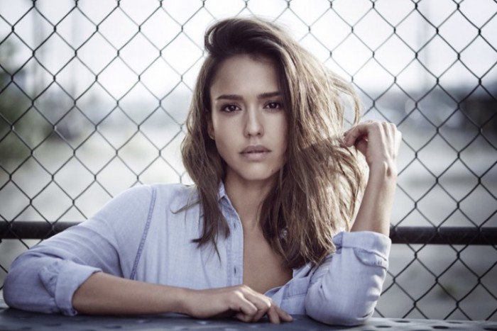 WTFSG_jessica-alba-dl1961-denim-spring-2016_4