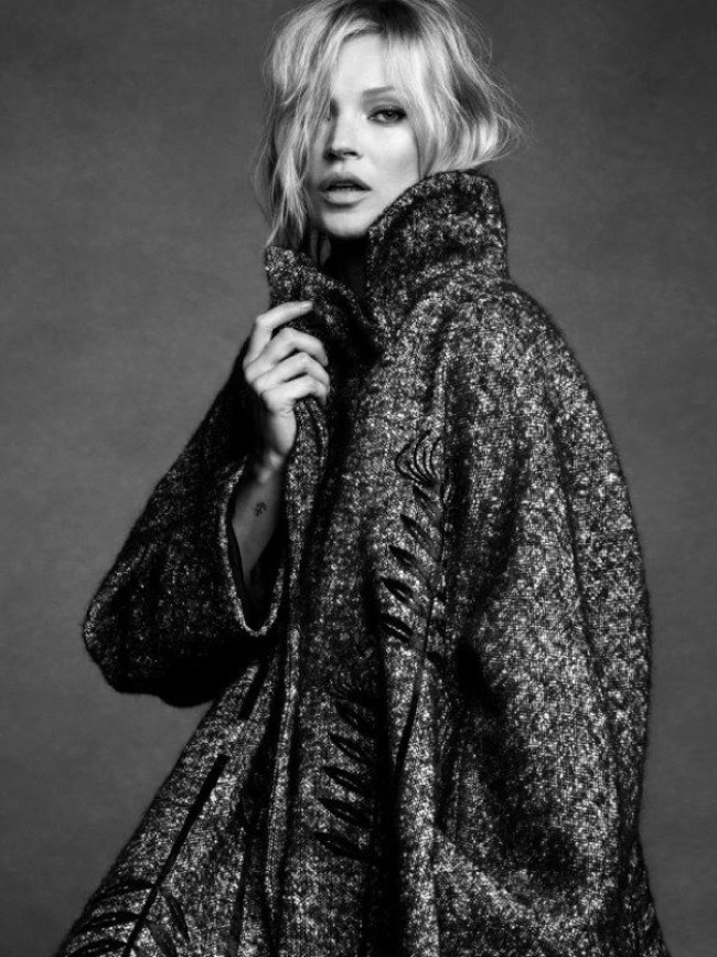 WTFSG_Kate-Moss-Alberta-Ferretti-Fall-Winter-2016_7