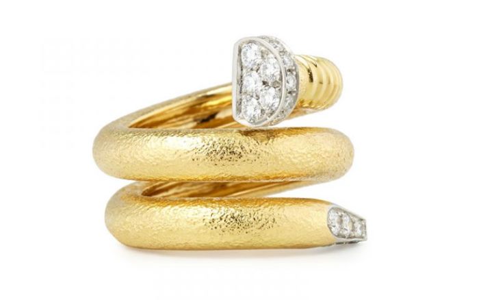 wtfsg_david-webb-18k-diamond-hammered-nail-shaped-ring