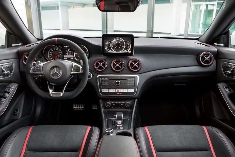 mercedes-benz-cla-coupe-interior