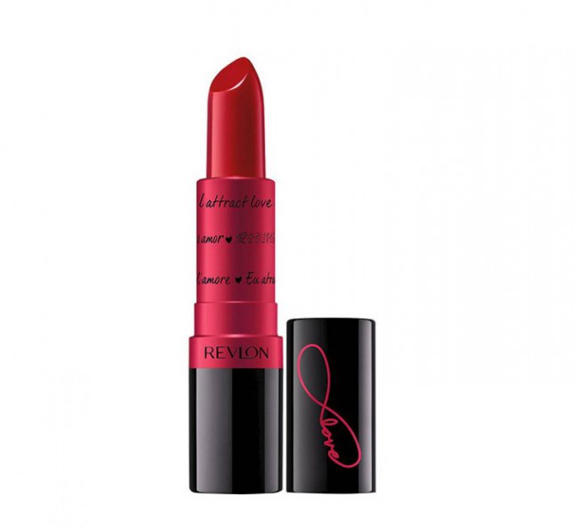 revlon-super-lustrous-lipstick-love-is-on