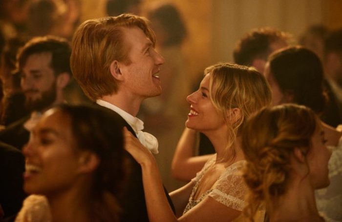 sienna-miller-domhnall-gleeson-tale-thomas-burberry-film