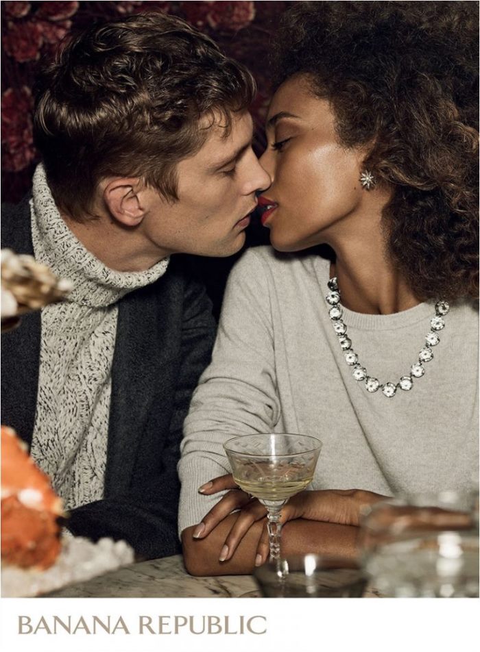 banana-republic-holiday-2016-campaign_4