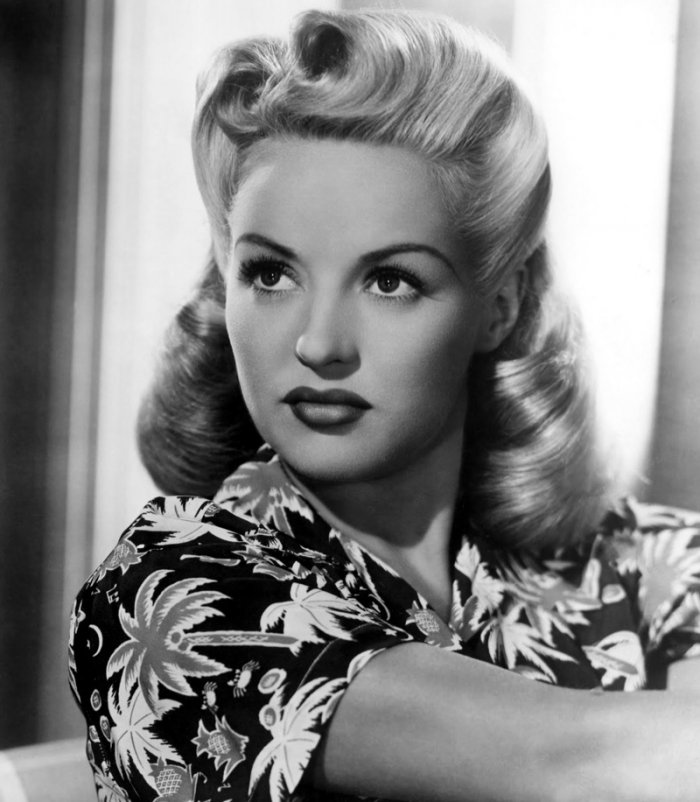 Screen Stars Hairstyles Of The 1940s Wardrobe Trends Fashion Wtf