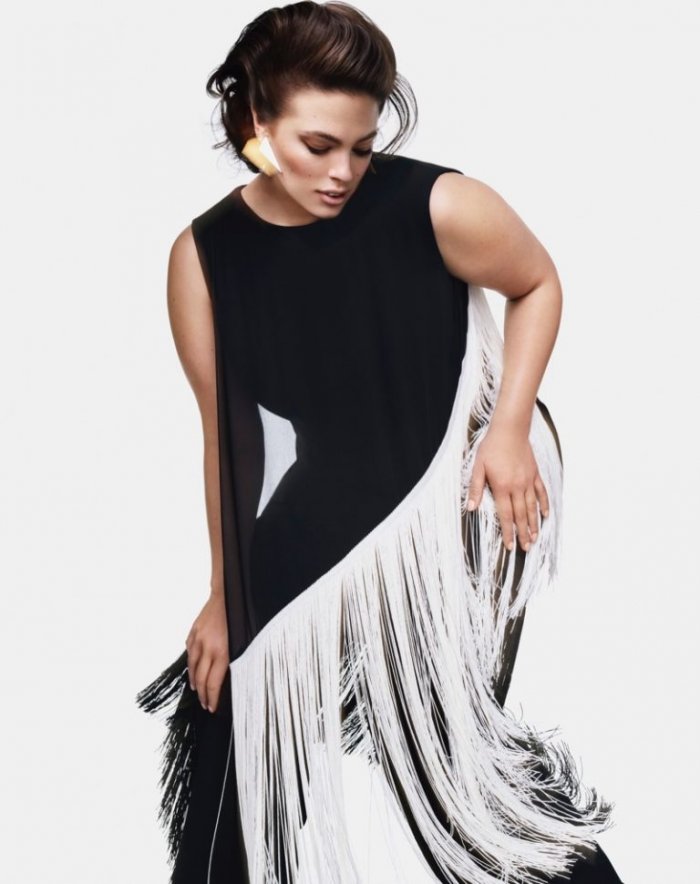 Ashley Graham Strikes A Pose For Marina Rinaldis Fall Campaign Wardrobe Trends Fashion Wtf
