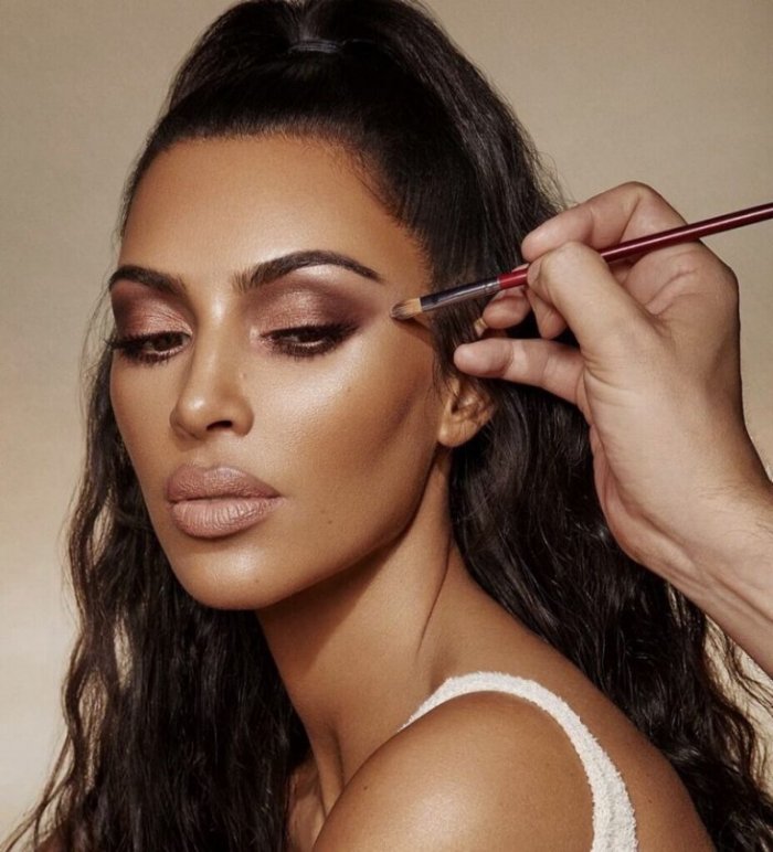 Kim Kardashian Wears ‘classic Makeup In Kkw Beauty Ads Wardrobe Trends Fashion Wtf