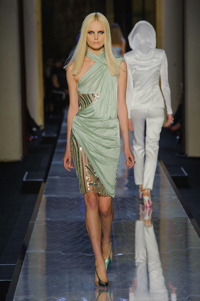 Haute Couture Spring 2014: Versace